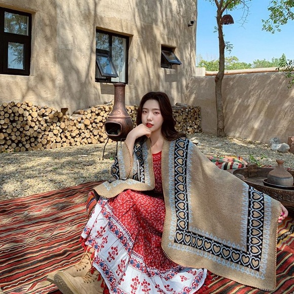 NEW Boho Heart Ruana Wrap Poncho - Picture 4 of 9